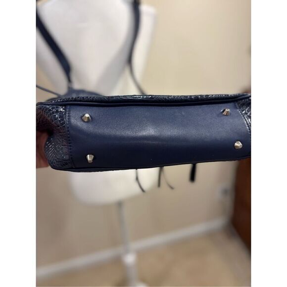 MC Women's Faux Leather Croc Embossed Shoulder Crossbody Bag Navy Blue - Picture 5 of 6